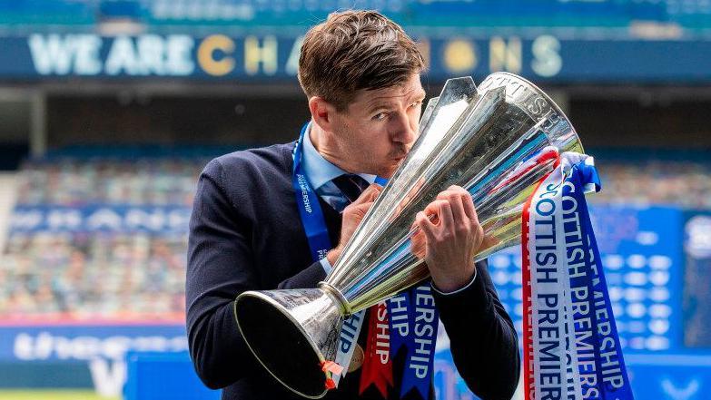 چه درس‌هایی از دوران مربیگری استیون جرارد در رنجرز می‌توان آموخت؟